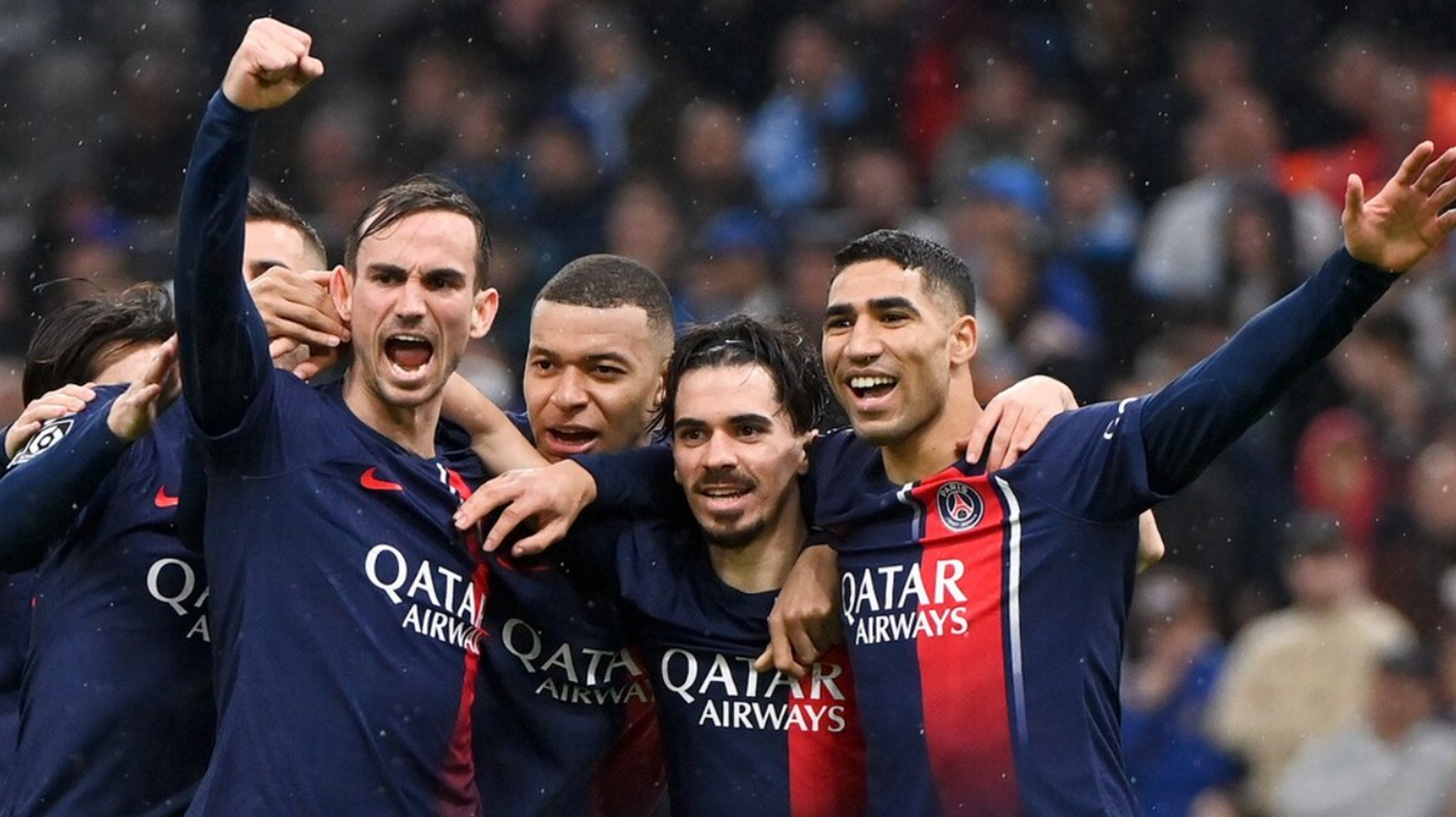 包含法甲紧张,球迷反应热烈,赛后点评引发讨论的词条 包含法甲紧张,球迷反应热烈,赛后点评引发讨论的词条