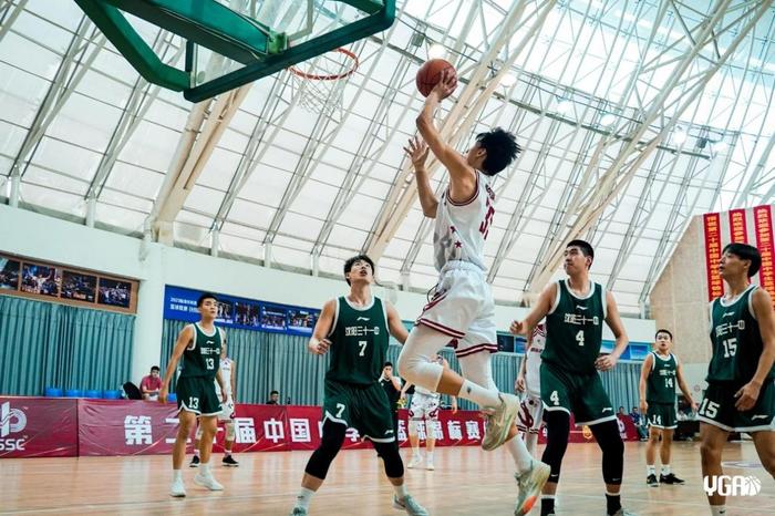 Leyu-乐鱼体育-包含高校联赛逐步专业化，为国家队源源不断培养后备力量的词条