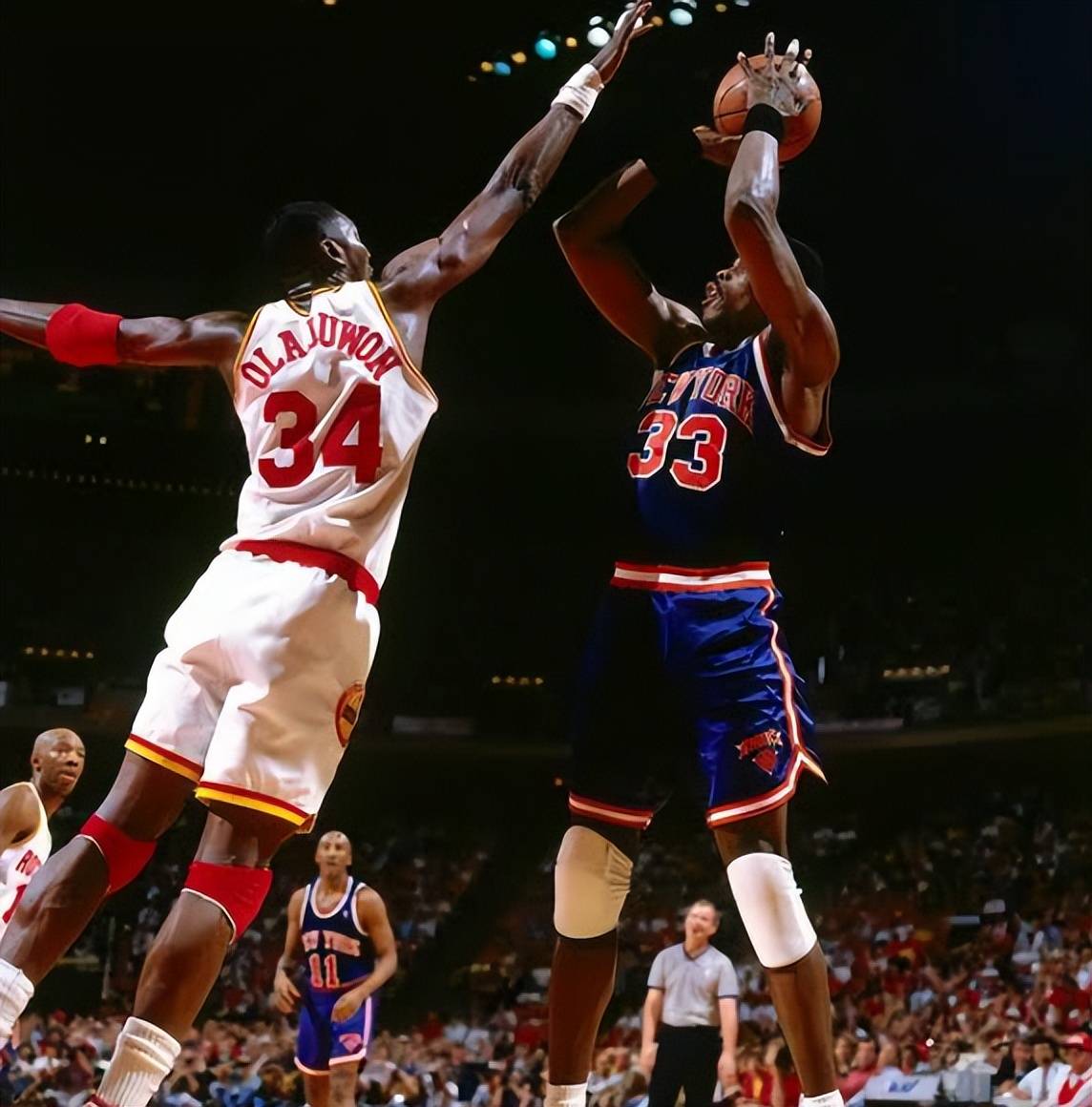 乐鱼体育官网网页版-“历史回顾：NBA几十年来的十大经典封盖”