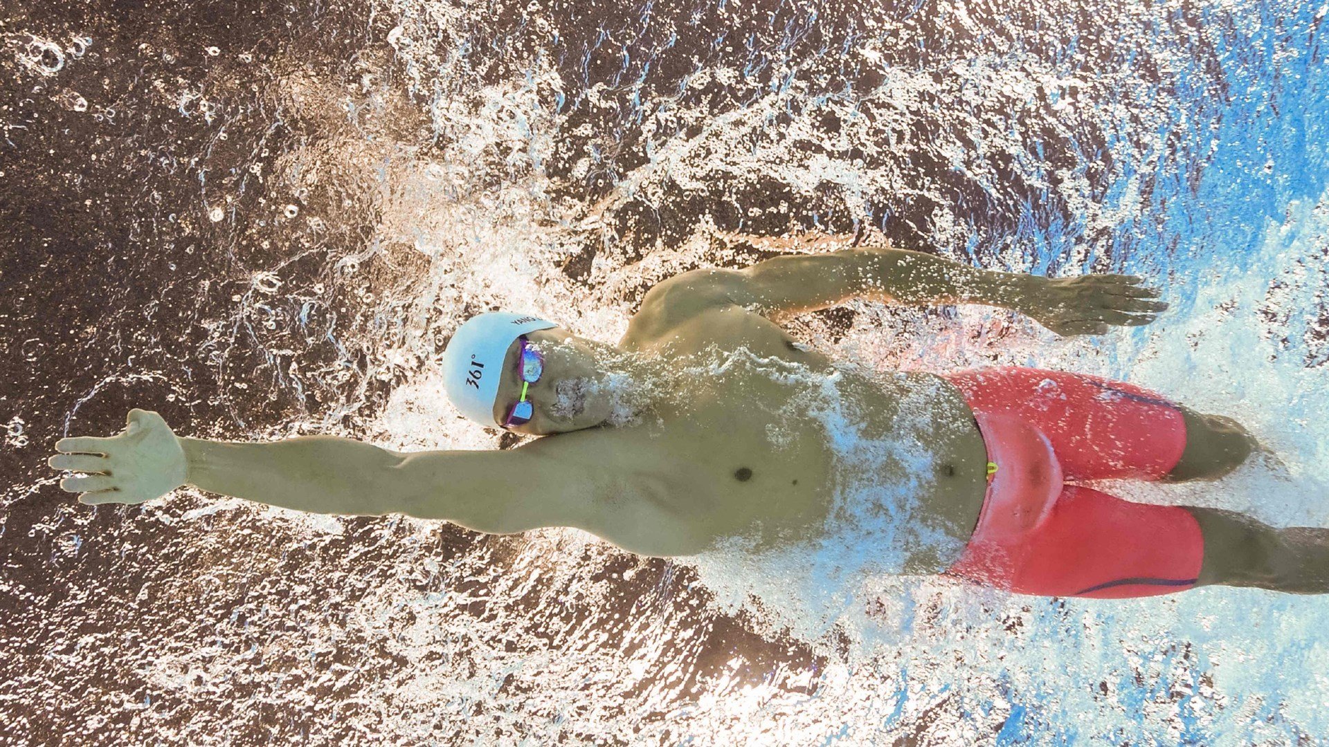 青少年体育社交平台用户行为特征及体验优化研究，青少年体育市场